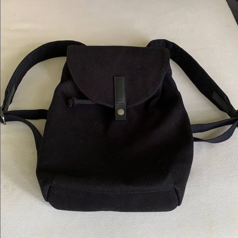 Everlane canvas backpack, EUC.